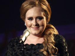 La británica Adele lidera el listado de personas destacadas en la música durante 2012. ARCHIVO  /