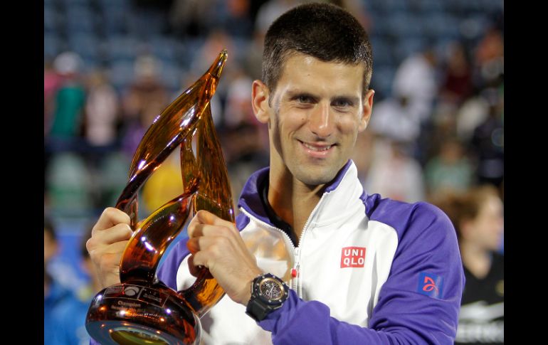 Novak Djokovic ganó su cheque por 250 mil dólares (cerca de 3 millones de pesos). AP  /