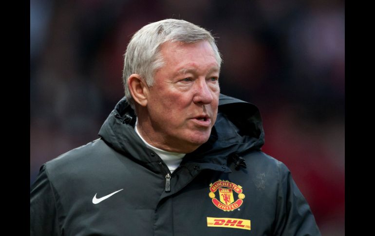 Alex Ferguson señala que no quiere la llegada de grandes refuerzos para enero próximo. AP  /