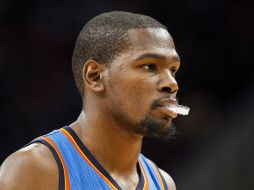 Kevin Durant anotó 26 puntos en el encuentro. AP  /