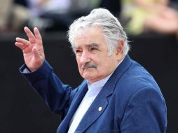 El presidente uruguayo José Mujica, no creyente, participó en una misa que él mismo convocó para pedir por la salud de Chávez. ARCHIVO  /