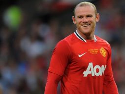 El delantero del Manchester United, Wayne Rooney, sigue con molestias en la rodilla derecha.  /