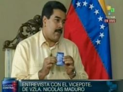 Imagen tomada de la transmisión de televisión durante la entrevista a Maduro. EFE /