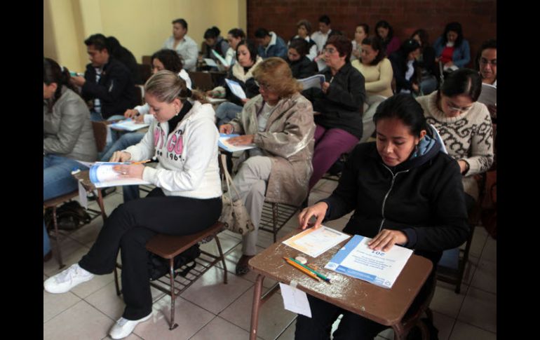 La reforma busca garantizar la calidad educativa y la permanencia de los maestros, a través de una evaluación obligatoria. ARCHIVO /