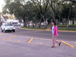 La Glorieta Chapalita es un sitio considerado de difícil tránsito para visitantes del mercado de arte de los fines de semana. EL INFORMADOR /