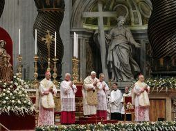 En la homilía, el pontífice se calificó a los Reyes Magos como ''hombres de corazón inquieto''. XINHUA /