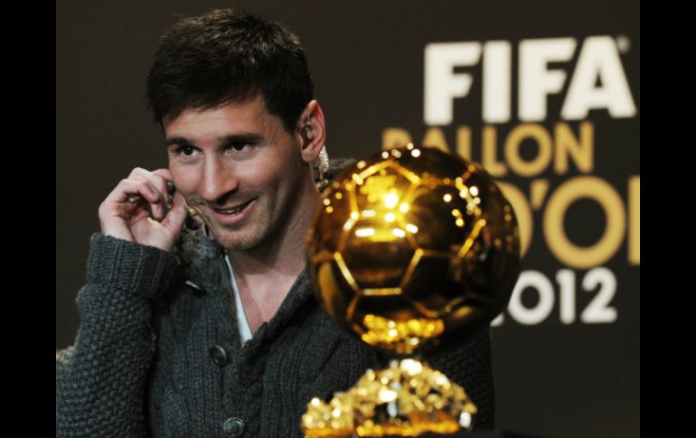 Messi durante la conferencia de prensa previo a la entrega del Balón de Oro. AP /