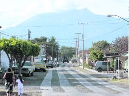 El Volcán de Fuego tuvo actividad el domingo, pero las consecuencias no pasaron del desalojo de los paseantes del Nevado. EL INFORMADOR /