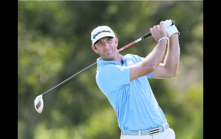 Dustin Johnson, su score total fue de 203 (-16). AFP /