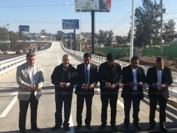 Emilio González Márquez inauguró hoy el Nodo Vial Juan Palomar y Arias. ESPECIAL /