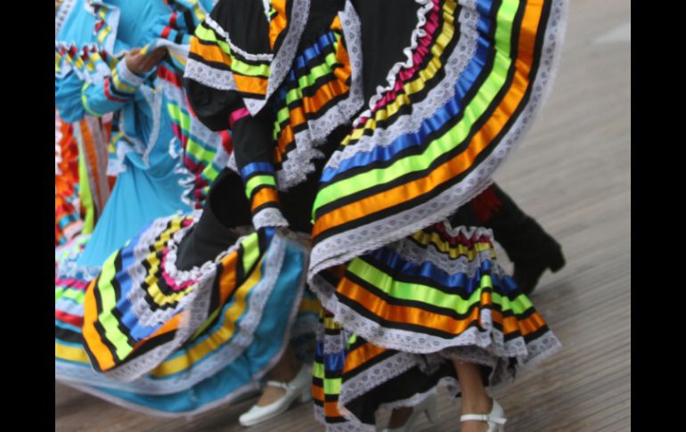 El Ballet Folklórico de México no sólo destaca por su trayectoria histórica, sino que plantea nuevos retos y proyectos. ARCHIVO /