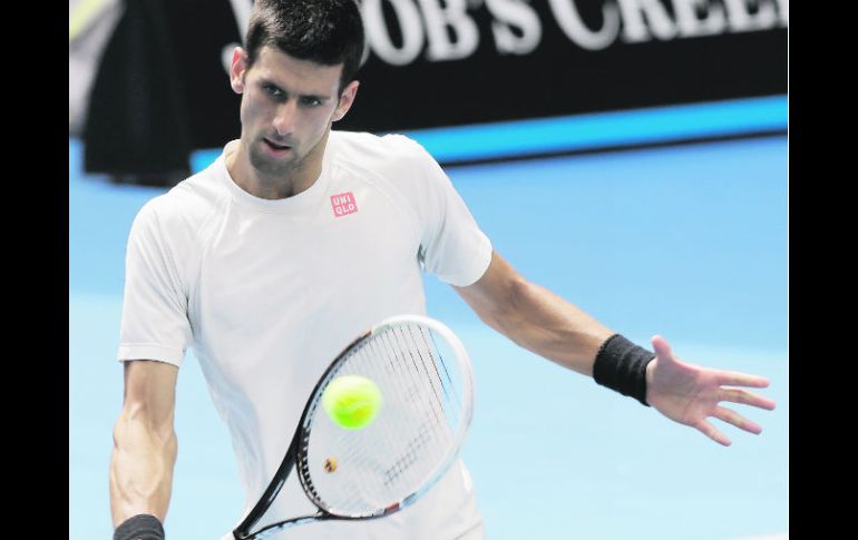 El rival a vencer. El campeón y número uno debuta en el tercer turno de la tarde australiana. AP /