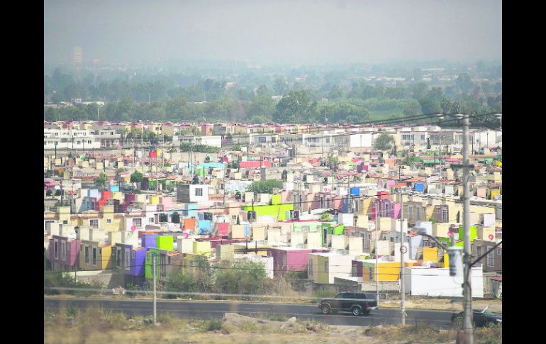 Santa Fe, uno de los fraccionamientos más contaminados de Tlajomulco, será el lugar de la nueva estación para medir la polución. EL INFORMADOR /