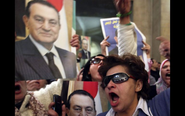 Simpatizantes de Mubarak se manifiestan para apoyar al ex presidente. REUTERS /