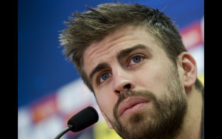 Gerard Piqué en la rueda de prensa que ofreció en la ciudad deportiva Joan Gamper. EFE /