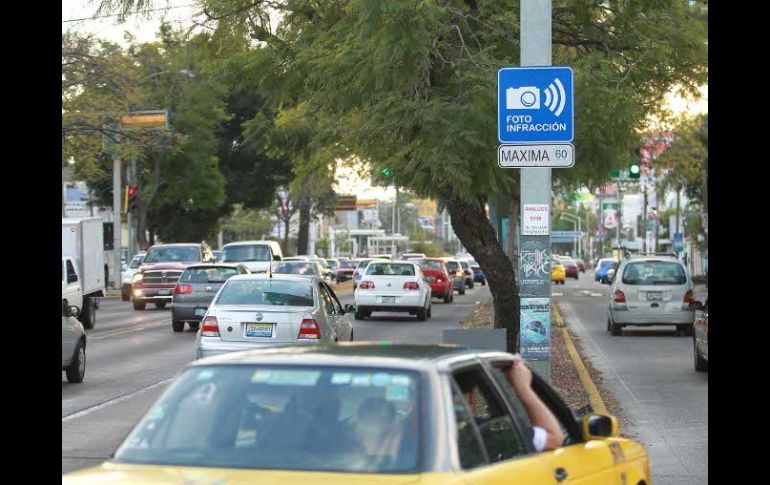 Un automovilista puede ser sancionado más de una ocasión en un solo trayecto.  /