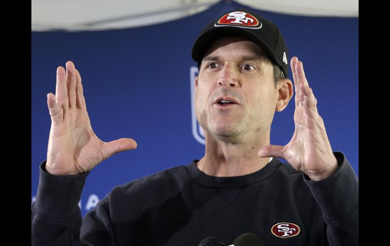 Jim Harbaugh espera llegar por primera al Super Bowl en su carrera como entrenador. AP /