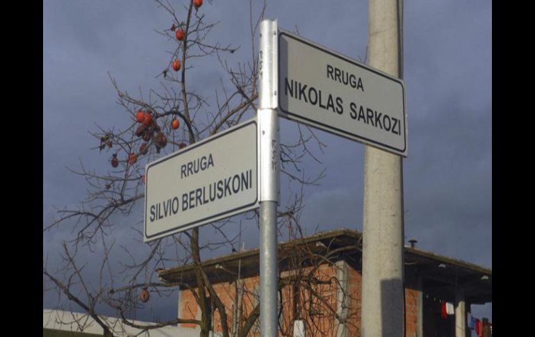 Muchas calles no están todavía pavimentadas, pero sí están ya bautizadas. EFE /