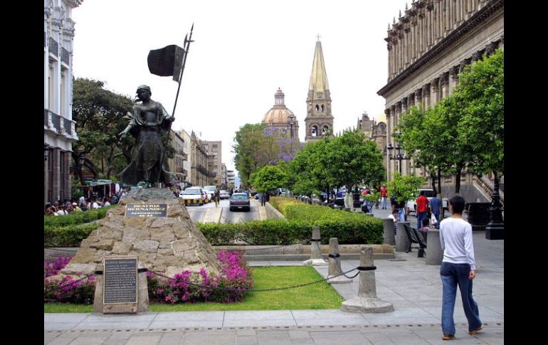 El próximo 5 de febrero, la Plaza Tapatía conmemora 31 años de su fundación durante el Gobierno de Flavio Romero de Velasco. ARCHIVO /