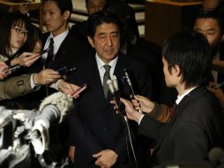 La noche del sábado Shinzo Abe manifestó que había recibido una información grave. REUTERS /