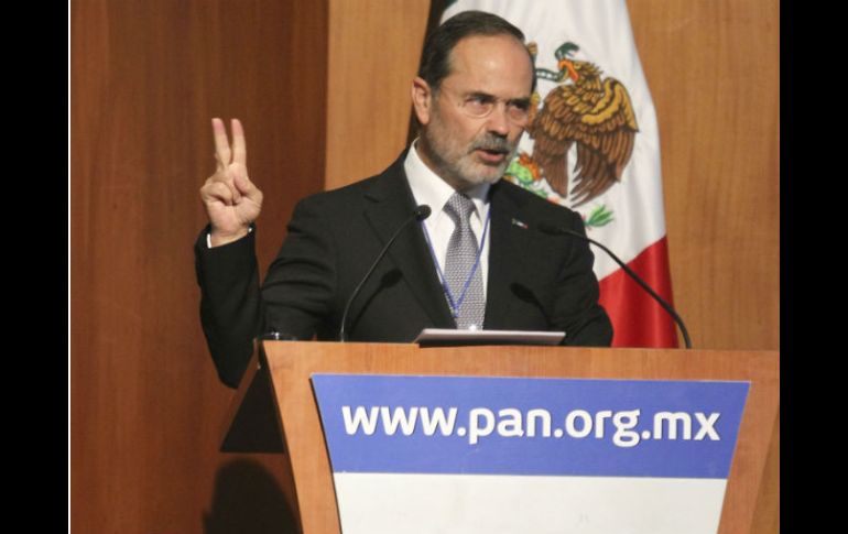 El presidente nacional del CEN del PAN, Gustavo Madero, durante la sesión ordinaria del Consejo Nacional del Acción Nacional. NTX /