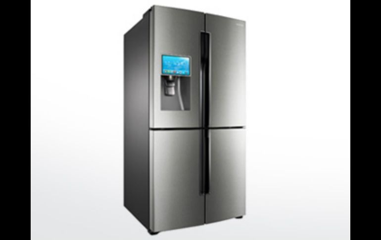 El refrigerador T9000, fabricado por Samsung, tiene una pantalla táctil de 10 pulgadas. ESPECIAL /