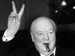 En 1965 muere Winston Churchill. Su liderazgo permitió a Inglaterra hacer frente al empuje alemán durante la Segunda Guerra Mundial. ARCHIVO /