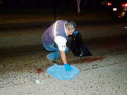 Autoridades llevaron el cuerpo a la morgue para que sea identificado.  /