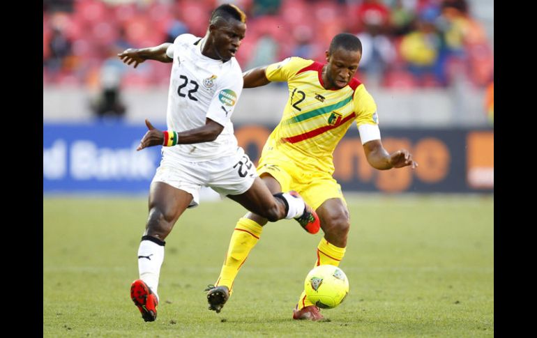 Mubarak Wakaso (22) fue el autor de la solitaria anotación en el partido ante Malí. REUTERS /