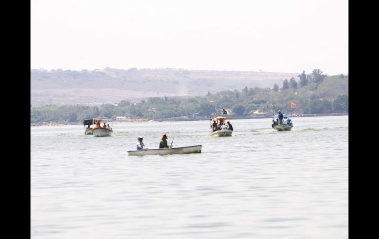 A partir de hoy, autoridades municipales podrán conocer las condiciones exactas en que se encuentra la laguna de Cajititlán. ARCHIVO /