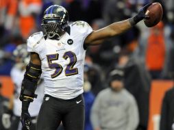 Ray Lewis busca retirarse con un anillo más de Super Bowl. AP /