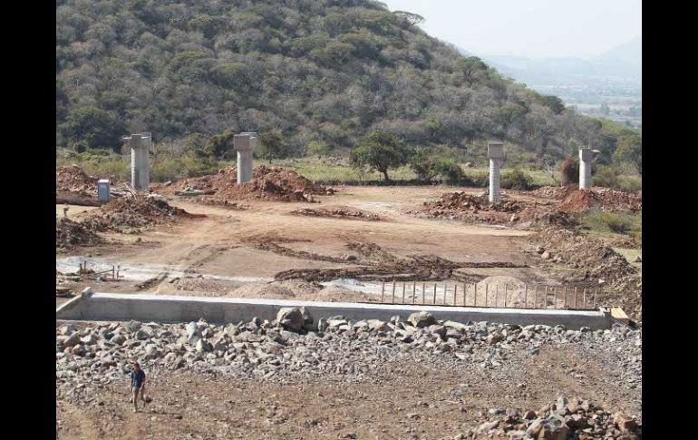 En los accesos a Cerro Viejo se observó que los trabajos de infraestructura vial siguen en marcha.  /