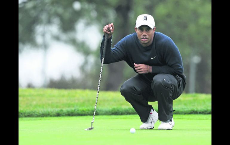 Con experiencia. Tiger Woods ha mejorado su efectividad en el green. AFP /