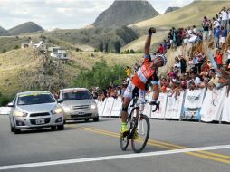 Emmanuel Guevara, ganador de la quinta etapa del Tour de San Luis. EFE /