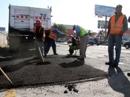 Los trabajos se realizan independientemente de la obra de pavimentación que se realiza en los laterales de dicha zona. ESPECIAL /