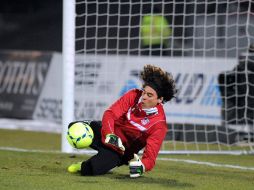 Guillermo Ochoa no pudo pesar a favor del Ajaccio en el encuentro. AFP /