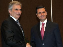 El mandatario mexicano sostuvo una reunión con el canciller federal de Austria, Werner Faymann. EFE /