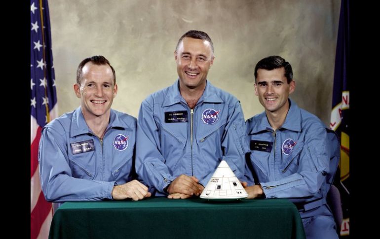 En 1967 mueren los astronautas Ed White, Gus Grissom y Roger Chaffee al incendiarse la nave espacial ''Apolo 1''. NASA ESPECIAL /