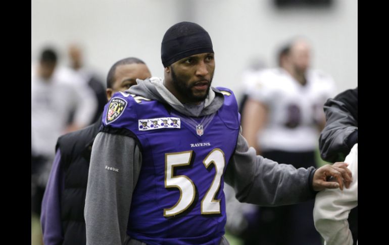 Ray Lewis protagonizará el siguiente capítulo del Super Bowl, con gran expectativa a nivel mundial. AP /