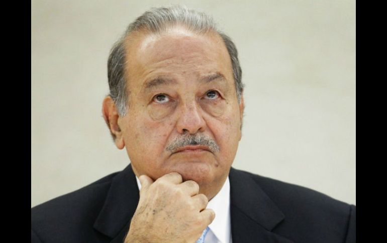 Carlos Slim, dueño de  América Móvil y otras empresas. ARCHIVO /