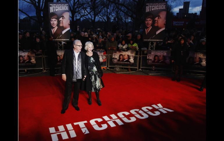 Anthony Hopskins y Helen Mirren coprotagonizan el filme dirigido por Sacha Gervasi. ARCHIVO /