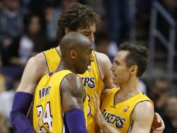 Lakers busca levantarse de la mala temporada que atraviesan. AFP /