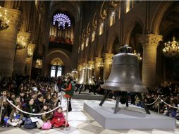 Las relucientes campanas repicarán por primera vez el 23 de marzo. AFP /