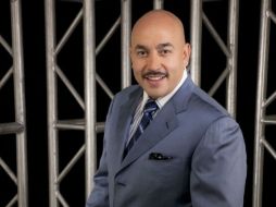 Lupillo Rivera homenajeará a su hermana, una de las mujeres que más amó. ARCHIVO /