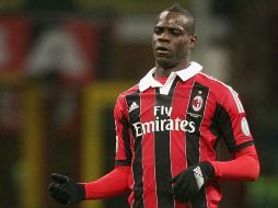 La llegada de Balotelli ha sido de las más polémicas en el futbol mundial. EFE /