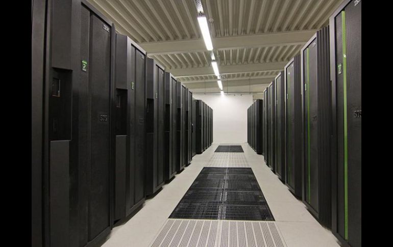 Servidor de 40 petabytes, cantidad que se puede considerar como macrodatos. ARCHIVO /