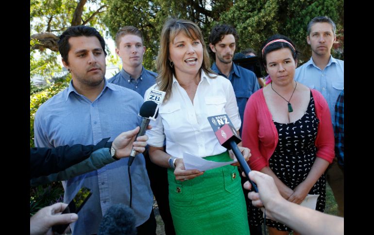 Fuera de los tribunales, Lucy Lawless expresa que se siente ''orgullosa'' de haber participado en la manifestación. AFP /