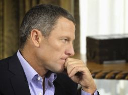 Lance Armstrong busca una salida digna de su dopaje. AP /