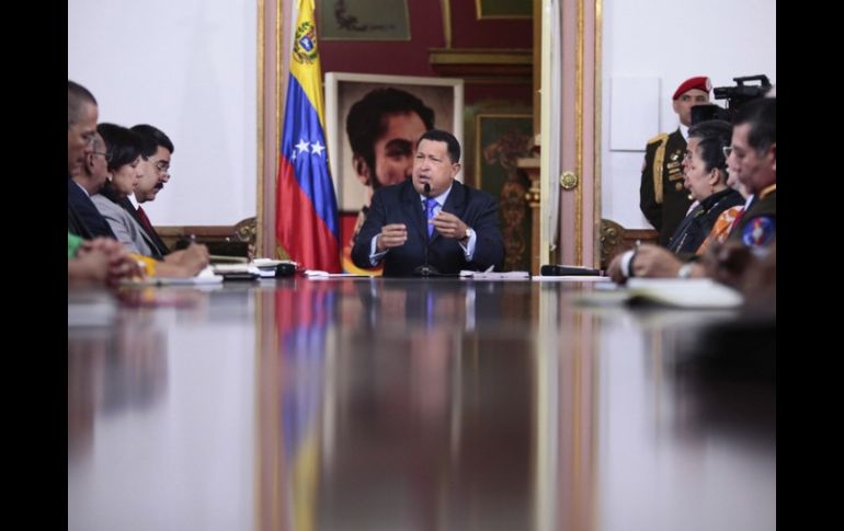 El presidente venezolano, Hugo Chávez, goza desde diciembre de un permiso para ausentarse de forma indefinida del país. ARCHIVO /