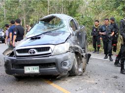 La polícia de Tailandia inspecciona el lugar en que ocurrió el ataque. AFP /